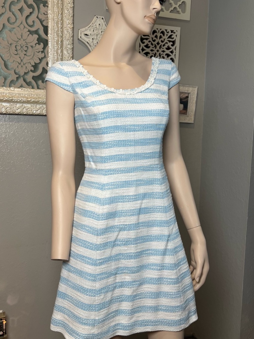 Lilly Pulitzer Light Blue and White Striped Cap-Sleeve Tweed Dress - Picture 3 of 12
